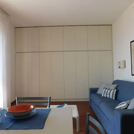 Fronte Mare Lido Apartament *
