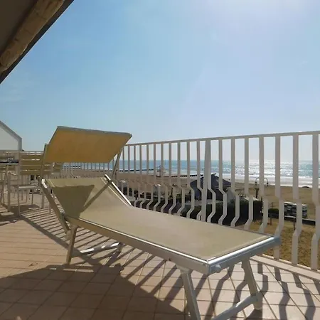 Fronte Mare Lido Apartament *
