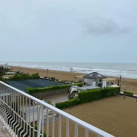 Apartment Fronte Mare Lido *